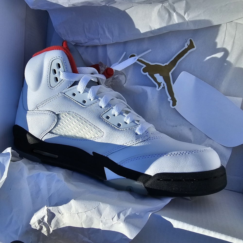 Jordan 5 Retro - Picture 4 of 7